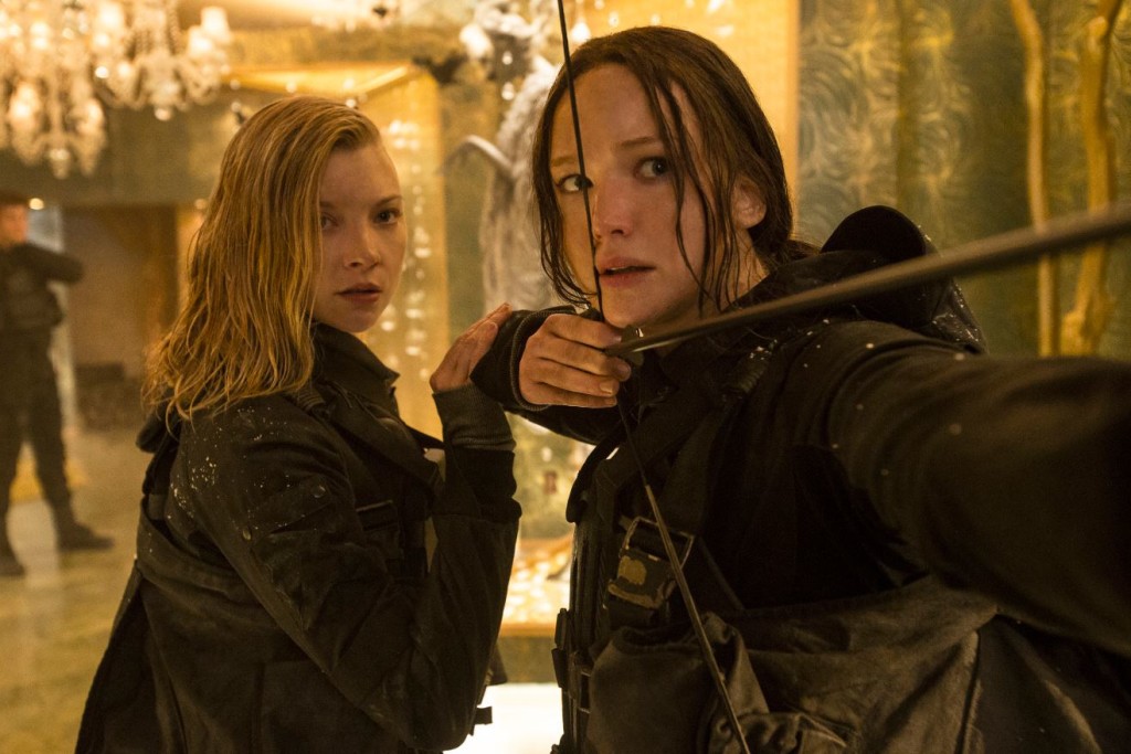 Natalie Dormer and Jennifer Lawrence in 'Mockingjay Part 2'